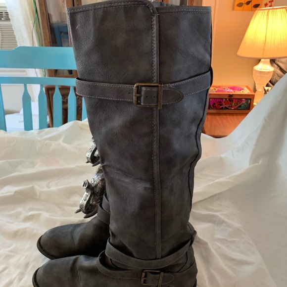 Just Fab Knee High Leather Boots - Picture 2 of 6